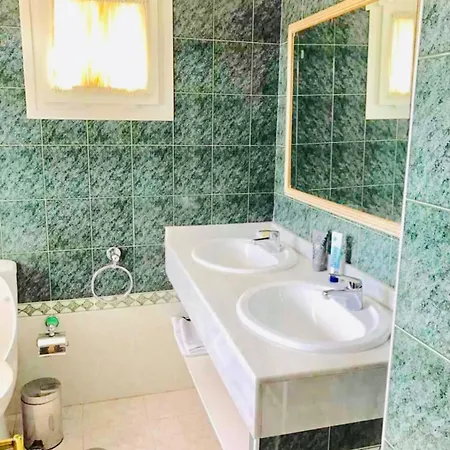 The Golden Mile Villa Marbella